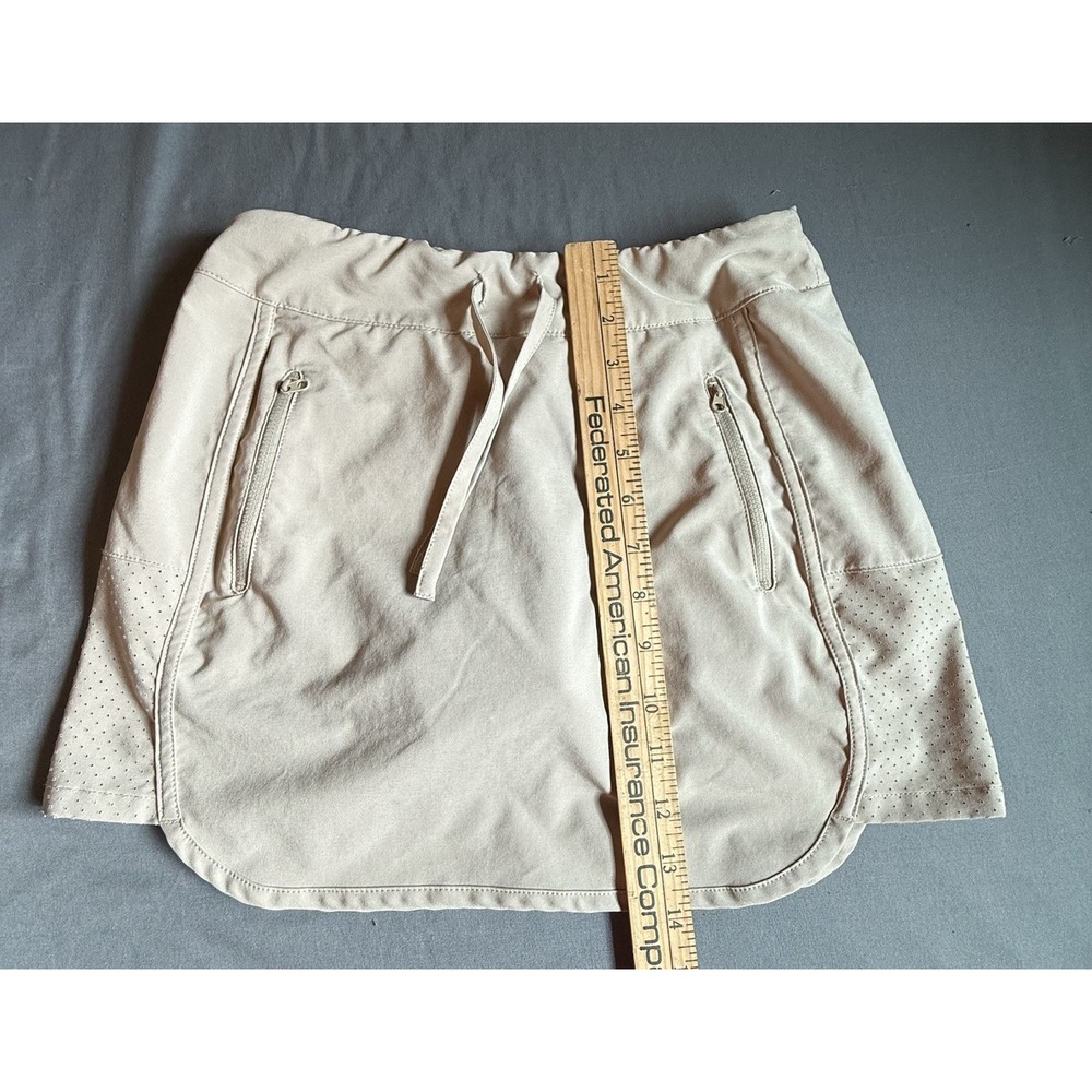Magellan Outdoors Fish Gear Skort Women's XS Tan Lined Performance Skirt